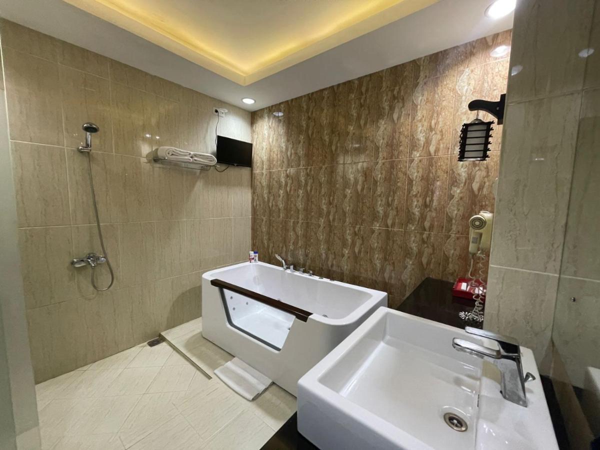 Grand Buana Lestari Hotel Паданг Экстерьер фото